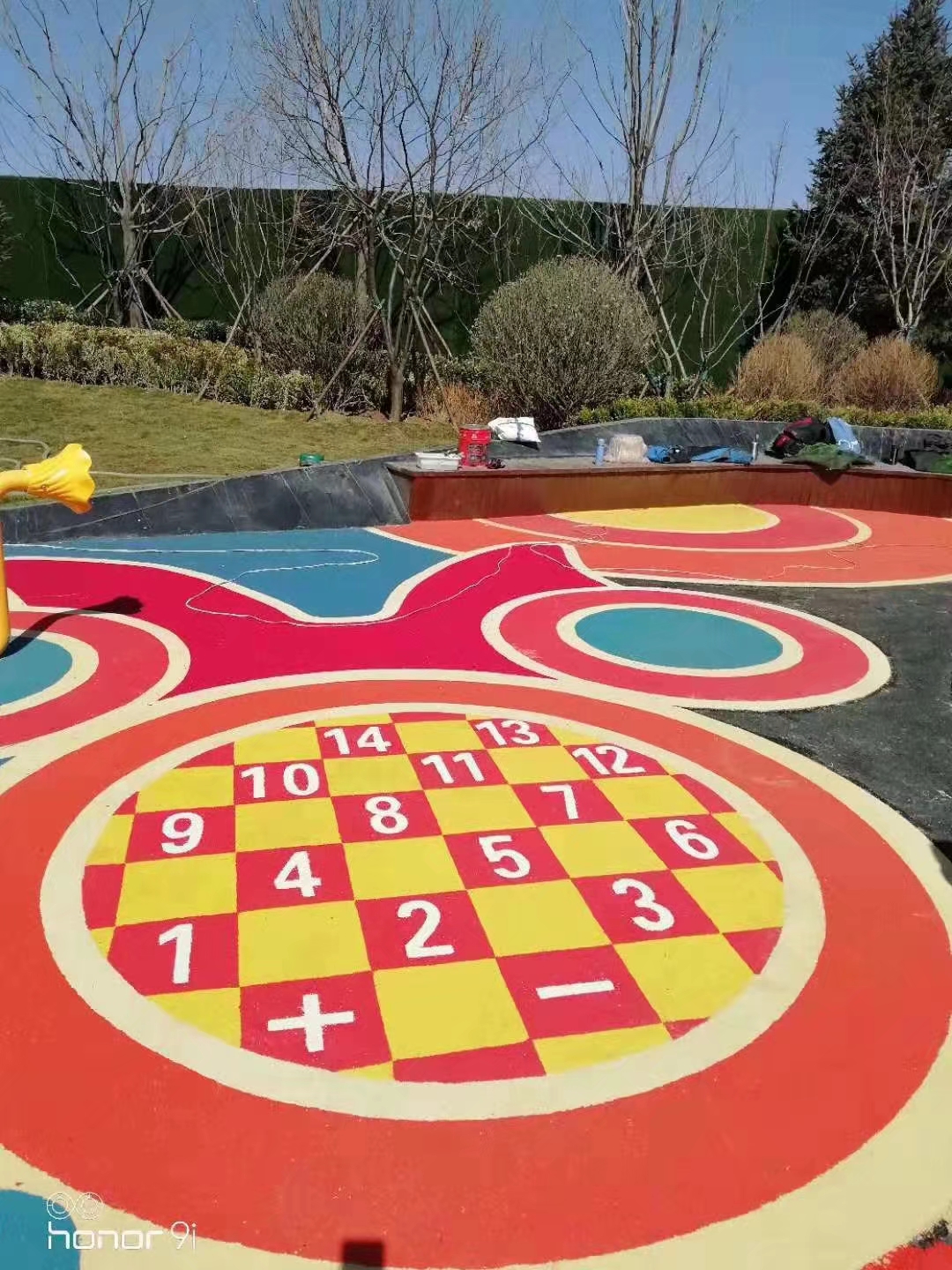 幼兒園塑膠顆粒場地