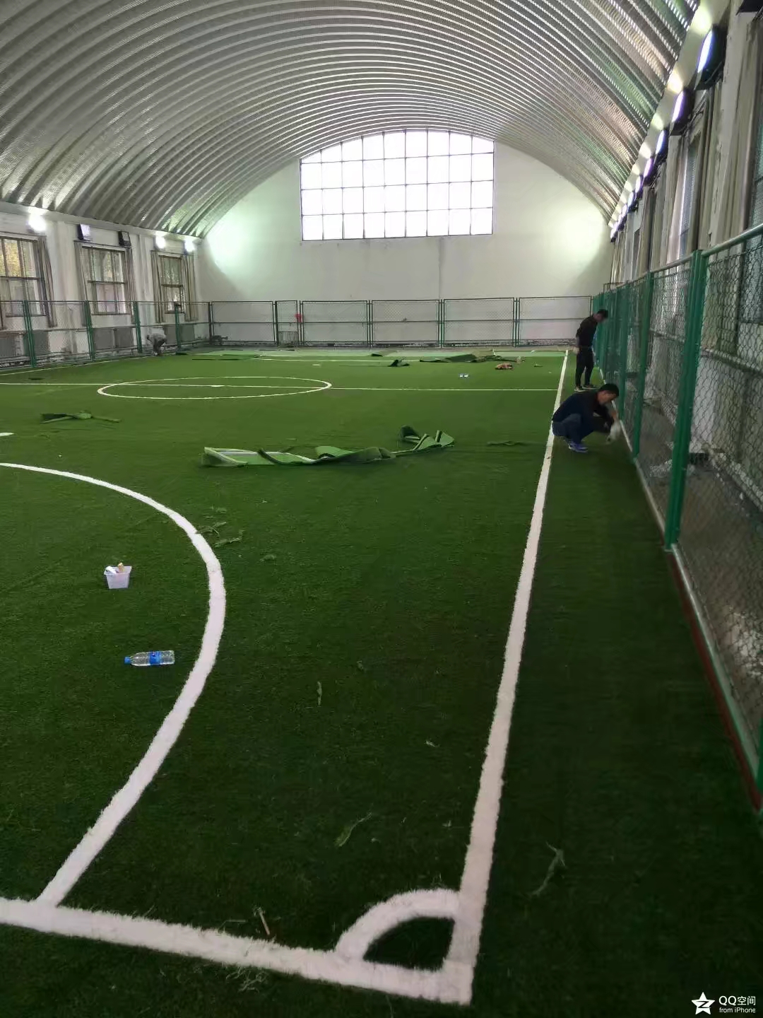 人造草足球場